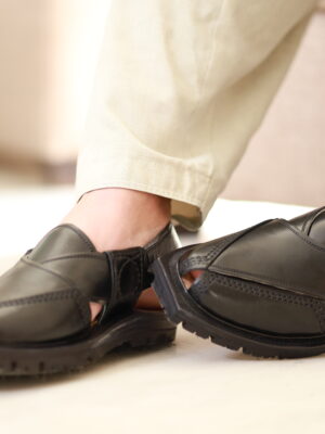 Men Peshawari Chappal | Khizu Khan