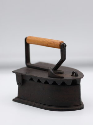 ANTIQUE PIECE | KHIZU KHAN
