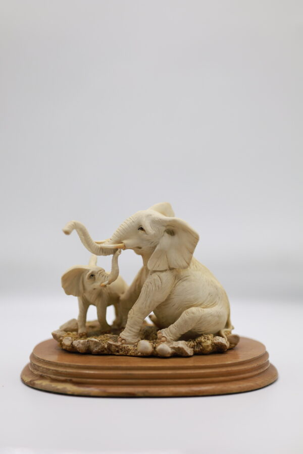HOME DECOR | KHIZU KHAN